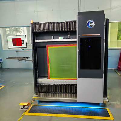 Sistema de imagem CTS (Computer-to-Screen) de 133 LPI com resolução de 12.700 DPI e área de exposição de 2200mm × 3200mm